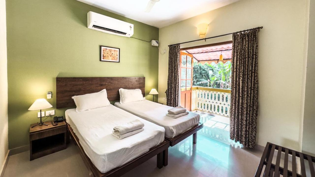 The Majorda Pristinne Hotel Extérieur photo