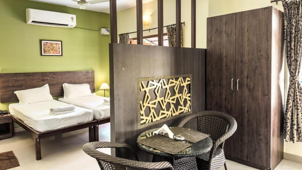 The Majorda Pristinne Hotel Extérieur photo