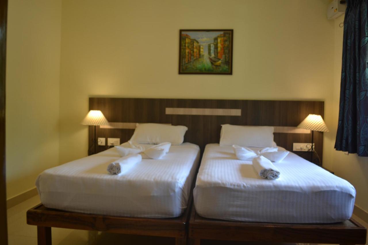 The Majorda Pristinne Hotel Extérieur photo