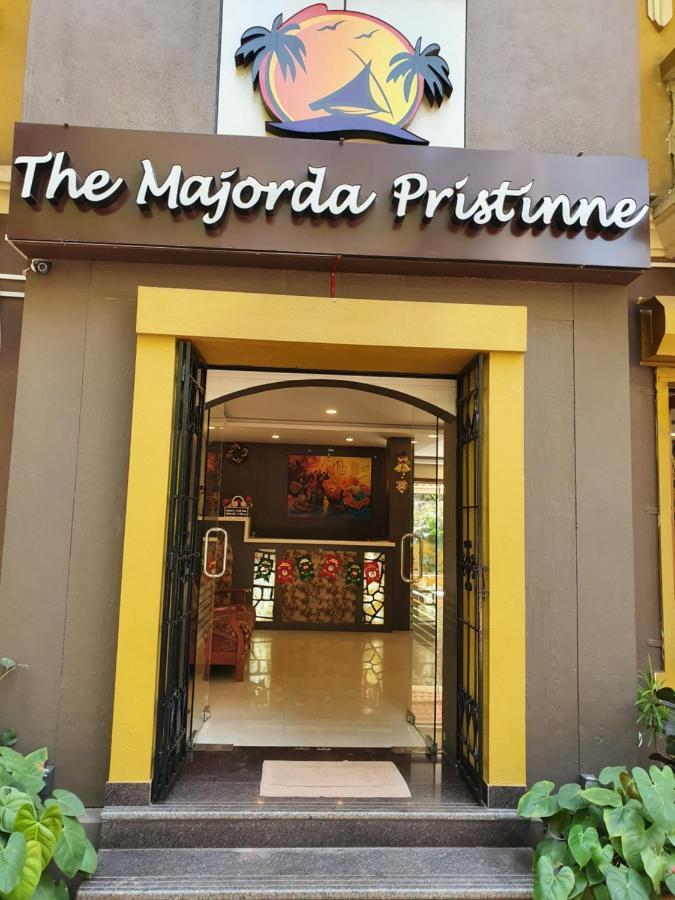 The Majorda Pristinne Hotel Extérieur photo